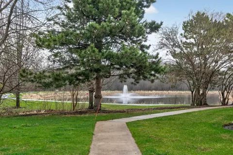 2334 Reflections Dr, Aurora, IL 60502 photo 24