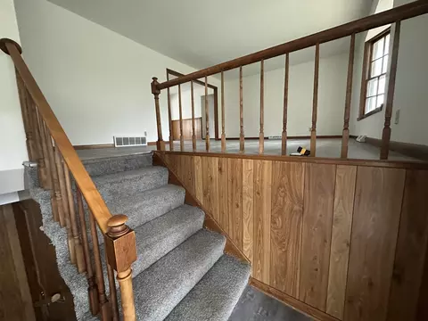 Living - 1406 Searle Dr, Normal, IL 61761 photo 1 of 7