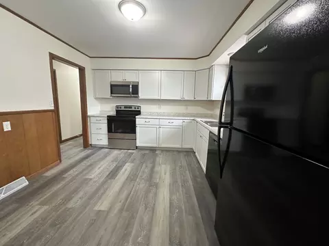 Kitchen - 1406 Searle Dr, Normal, IL 61761 photo 1 of 1