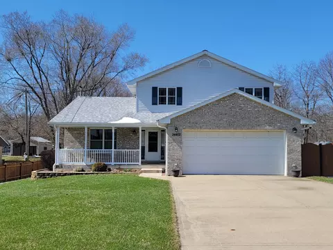 24802 S Elsie St, Channahon, IL 60410