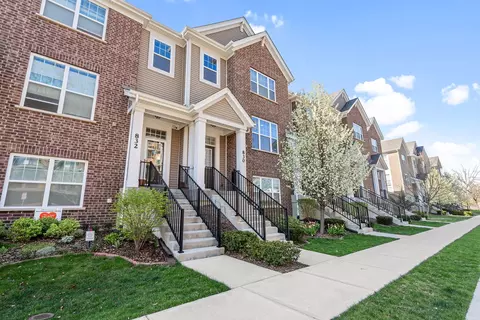 Exterior - 830 Center St, Des Plaines, IL 60016 photo 2 of 2