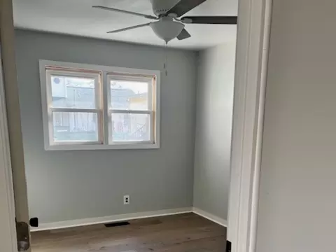 Bedroom - 34661 N Gerberding Ave, Ingleside, IL 60041 photo 2 of 5