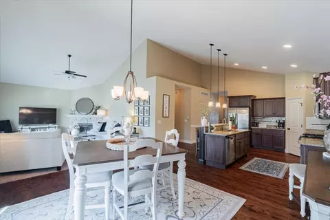 Other - 2020 Escalade Rd, Bloomington, IL 61705 photo 3 of 6