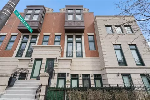 430 W Armitage Ave #C, Chicago, IL 60614