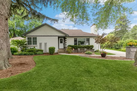 503 Carter St, Libertyville, IL 60048