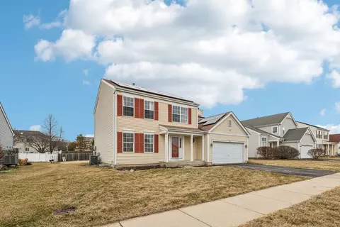 2410 Miriam Ave, Zion, IL 60099