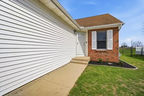 Other - 1308 Beacon Hill Ct, Normal, IL 61761 photo 1 of 9