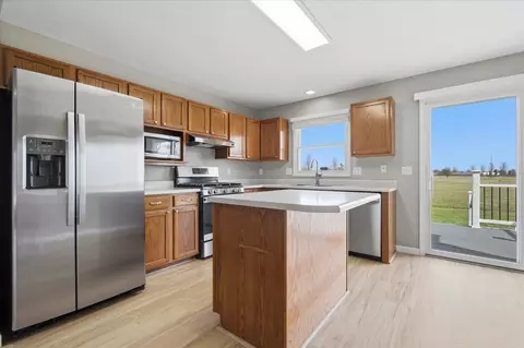 Kitchen - 1308 Beacon Hill Ct, Normal, IL 61761 photo 1 of 3