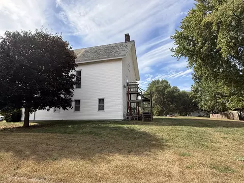 Other - 104-106 Gaston St, Dixon, IL 61021 photo 5 of 23