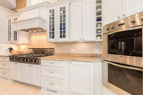Kitchen - 711 Jackson Ave, River Forest, IL 60305 photo 4 of 6