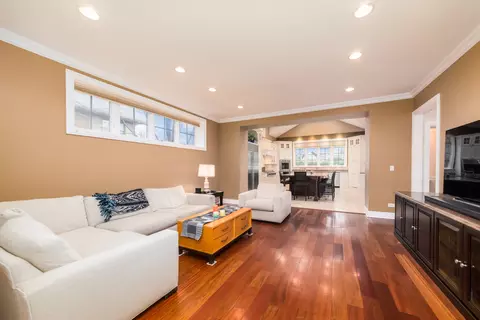 Living - 711 Jackson Ave, River Forest, IL 60305 photo 5 of 5
