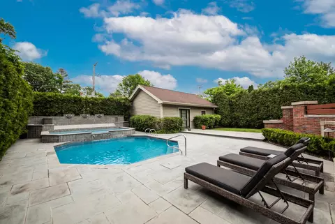 Exterior - 711 Jackson Ave, River Forest, IL 60305 photo 11 of 12