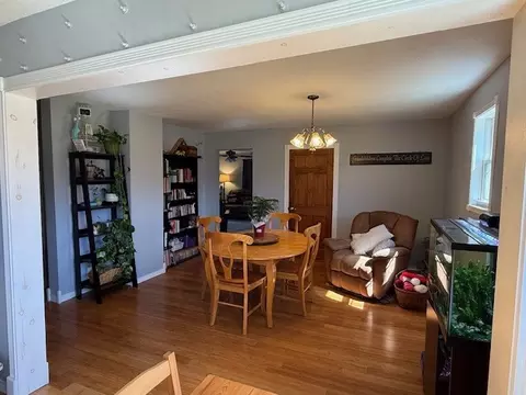 Dining - 417 S 22nd St, Herrin, IL 62948 photo 2 of 3