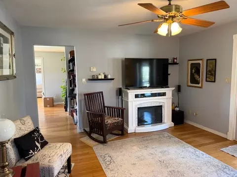 Living - 417 S 22nd St, Herrin, IL 62948 photo 2 of 2
