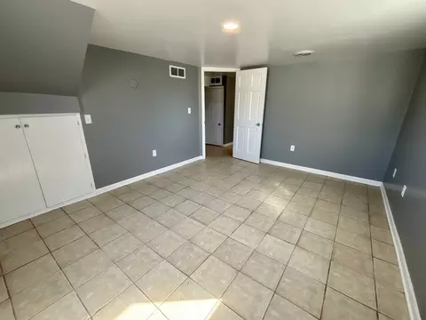 Bedroom - 702 4th Ave, Ottawa, IL 61350 photo 2 of 4