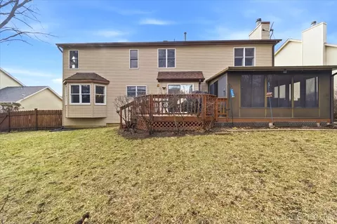 Exterior - 1107 Pember Cir, West Dundee, IL 60118 photo 5 of 8