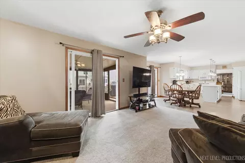 Other - 1107 Pember Cir, West Dundee, IL 60118 photo 3 of 7