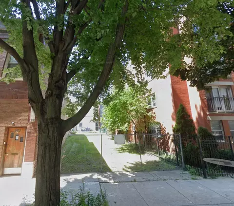 818 S Miller St, Chicago, IL 60607 photo 2