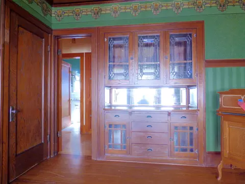 Dining - 121 Monroe Ave, Elgin, IL 60123 photo 1 of 2