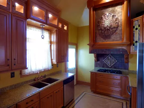 Kitchen - 121 Monroe Ave, Elgin, IL 60123 photo 1 of 5