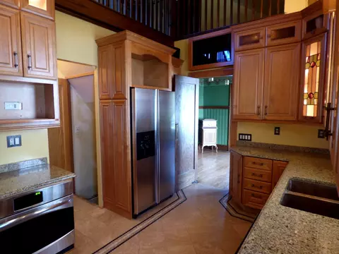 Kitchen - 121 Monroe Ave, Elgin, IL 60123 photo 3 of 5