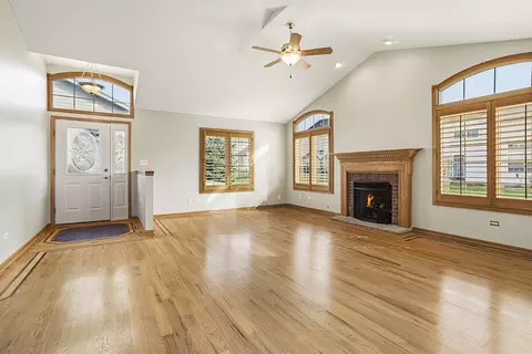Living - 1153 Linden Cir, Beecher, IL 60401 photo 1 of 3