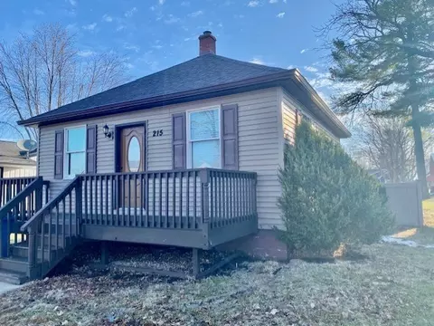 215 S Hennepin Ave, Ladd, IL 61329