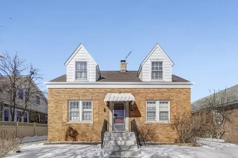 6550 W Ebinger Dr, Niles, IL 60714