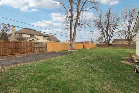 Exterior - 7416 S Thomas Ave, Bridgeview, IL 60455 photo 5 of 6