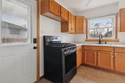 Kitchen - 7416 S Thomas Ave, Bridgeview, IL 60455 photo 1 of 3