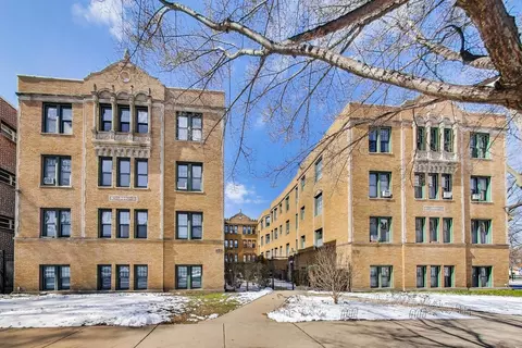 142 Clyde Ave #3W, Evanston, IL 60202