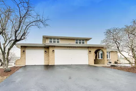13625 Kristoffer Ln, Orland Park, IL 60467