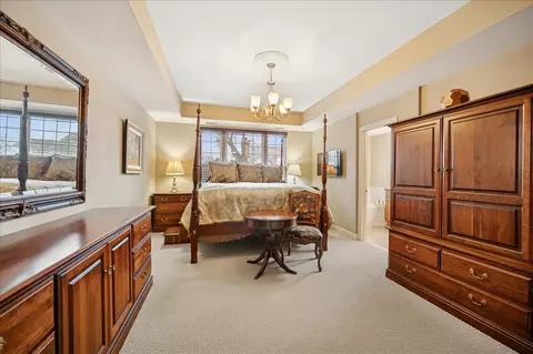 Bedroom - 2710 Langley Cir, Glenview, IL 60025 photo 1 of 2