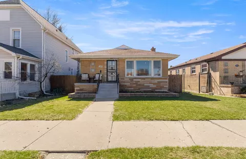3819 W 83rd Pl, Chicago, IL 60652