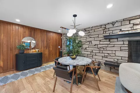 Dining - 219 Parkview Dr, Bloomington, IL 61701 photo 1 of 8