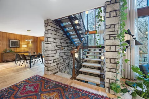 Entry Way - 219 Parkview Dr, Bloomington, IL 61701 photo 1 of 7