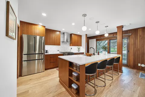Kitchen - 219 Parkview Dr, Bloomington, IL 61701 photo 4 of 13