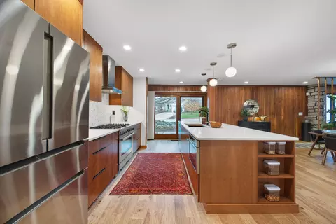 Kitchen - 219 Parkview Dr, Bloomington, IL 61701 photo 2 of 13