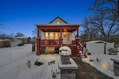 149 E 120th St, Chicago, IL 60628