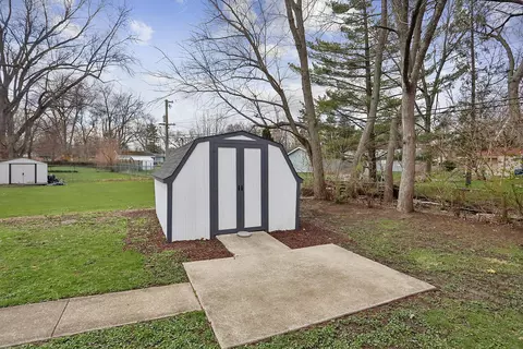 Exterior - 3520 William St, Steger, IL 60475 photo 5 of 6