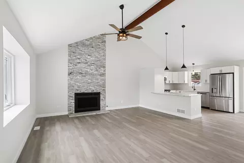 Living - 3520 William St, Steger, IL 60475 photo 1 of 2