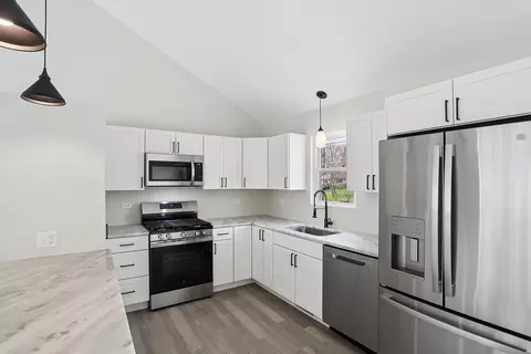 Kitchen - 3520 William St, Steger, IL 60475 photo 1 of 1