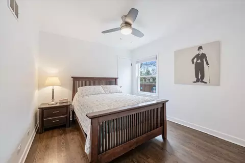 Bedroom - 5877 N Central Ave, Chicago, IL 60646 photo 1 of 4