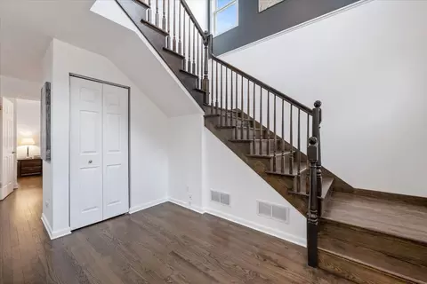 Entry Way - 5877 N Central Ave, Chicago, IL 60646 photo 2 of 3