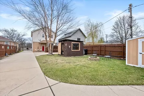 Exterior - 5877 N Central Ave, Chicago, IL 60646 photo 6 of 11