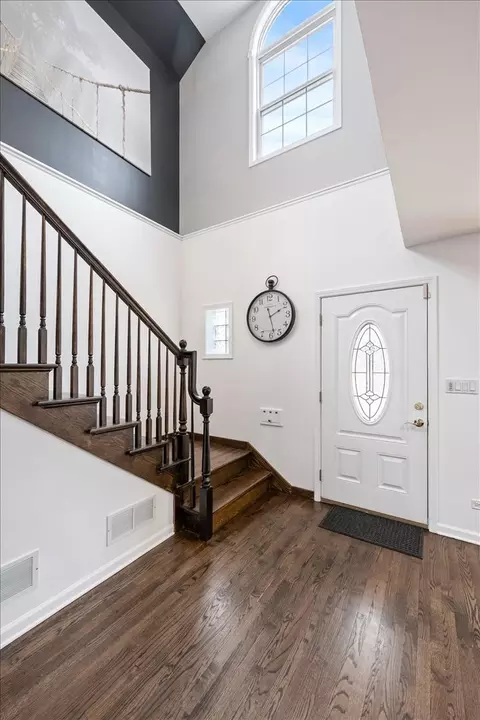 Entry Way - 5877 N Central Ave, Chicago, IL 60646 photo 1 of 3