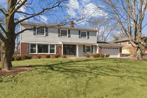 248 Beverly Rd, Barrington, IL 60010