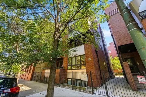 1357 N Noble St #4, Chicago, IL 60622