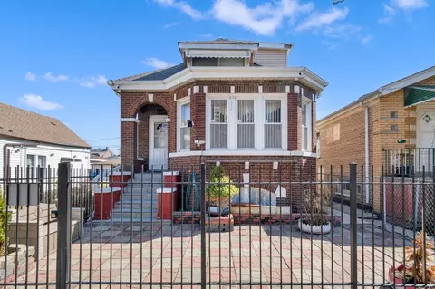 5235 S Sawyer Ave, Chicago, IL 60632