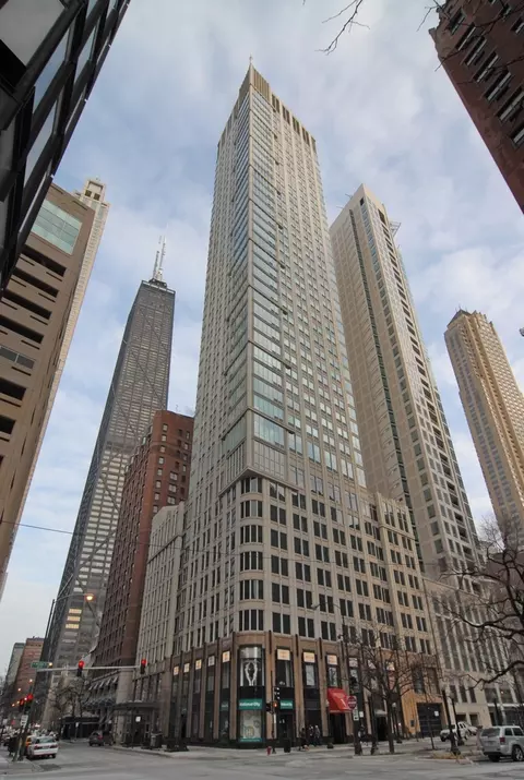 57 E Delaware Pl #2805, Chicago, IL 60611